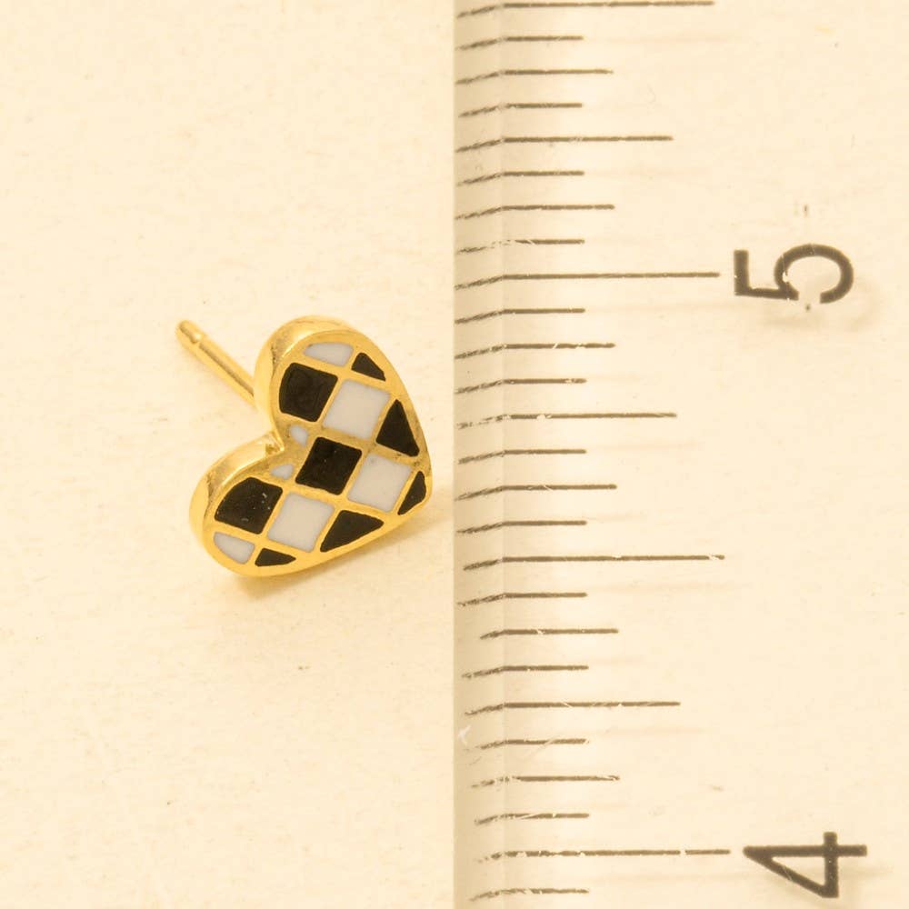 Gold Dipped Epoxy Checkered Heart Stud Earrings